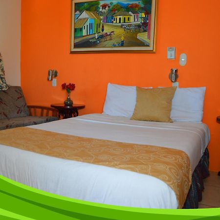 Hotel Y Apartments Los Cisneros Managua Extérieur photo