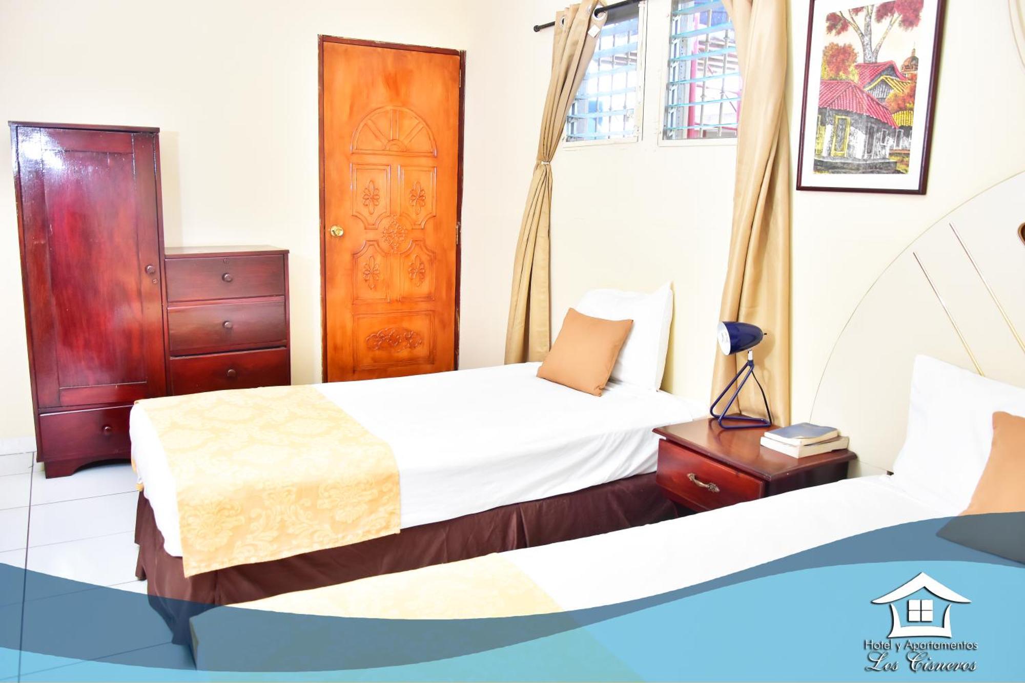 Hotel Y Apartments Los Cisneros Managua Chambre photo